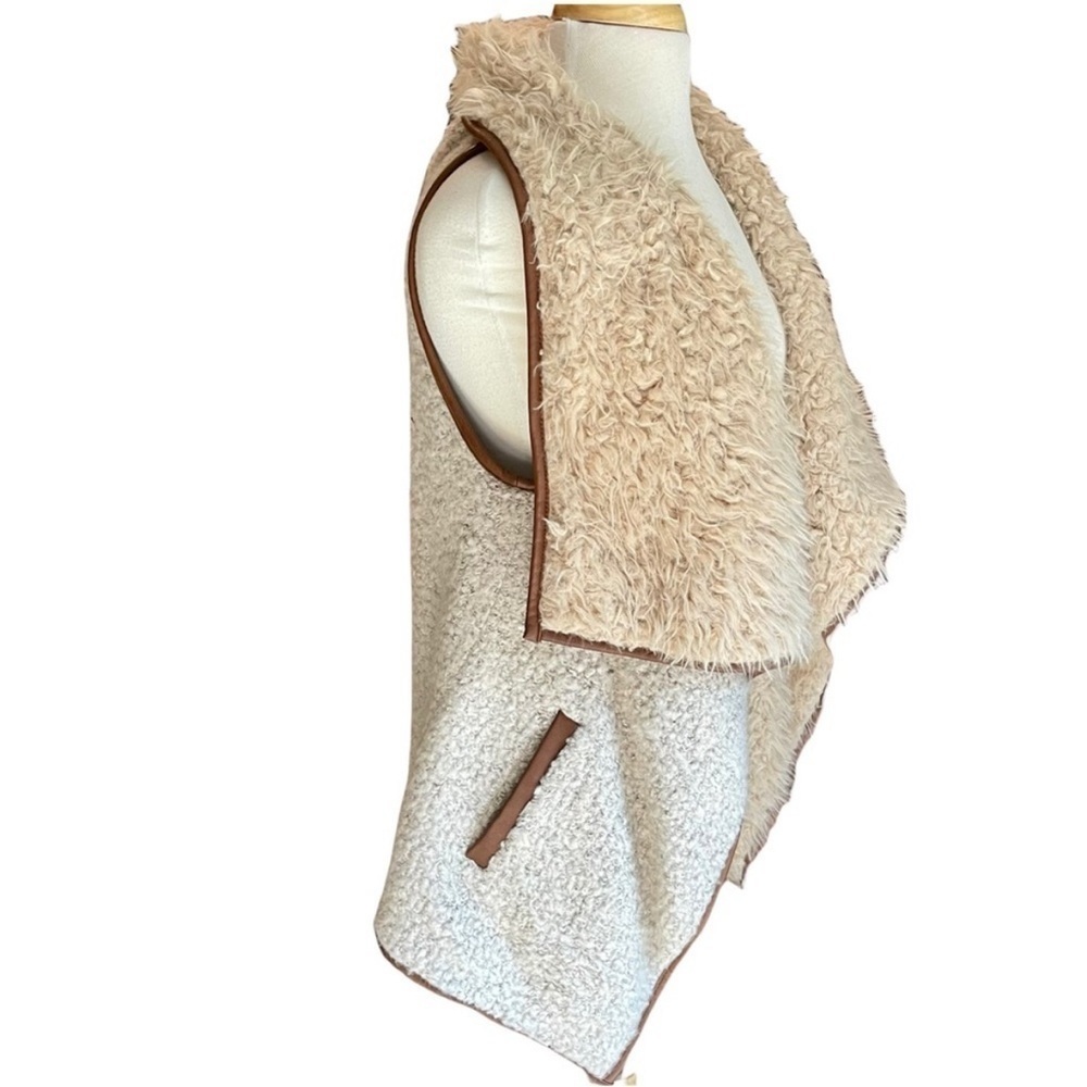 ANTHRO LOVE TREE MUSHROOMCORE VEGAN FAUX ASYMMETRICAL LEATHER GOBLIN TRIM VEST S - Picture 6 of 11